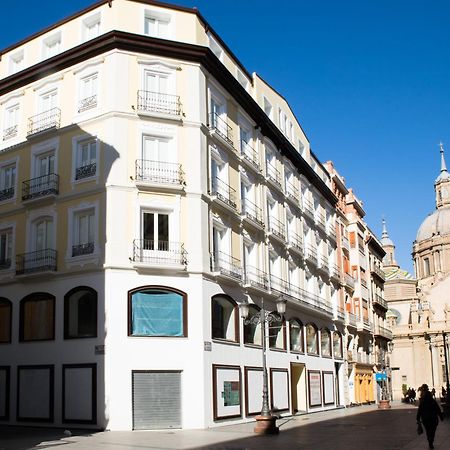 Apartamentos Almada Zaragoza Bagian luar foto