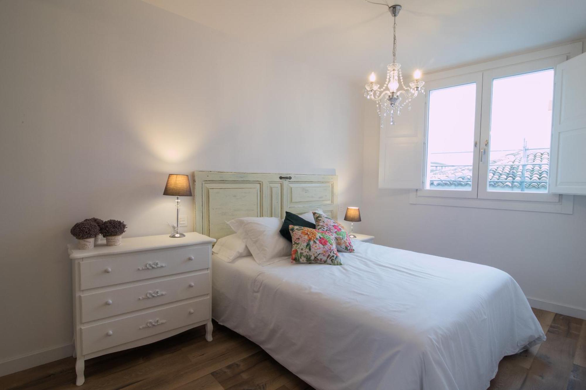 Apartamentos Almada Zaragoza Bagian luar foto