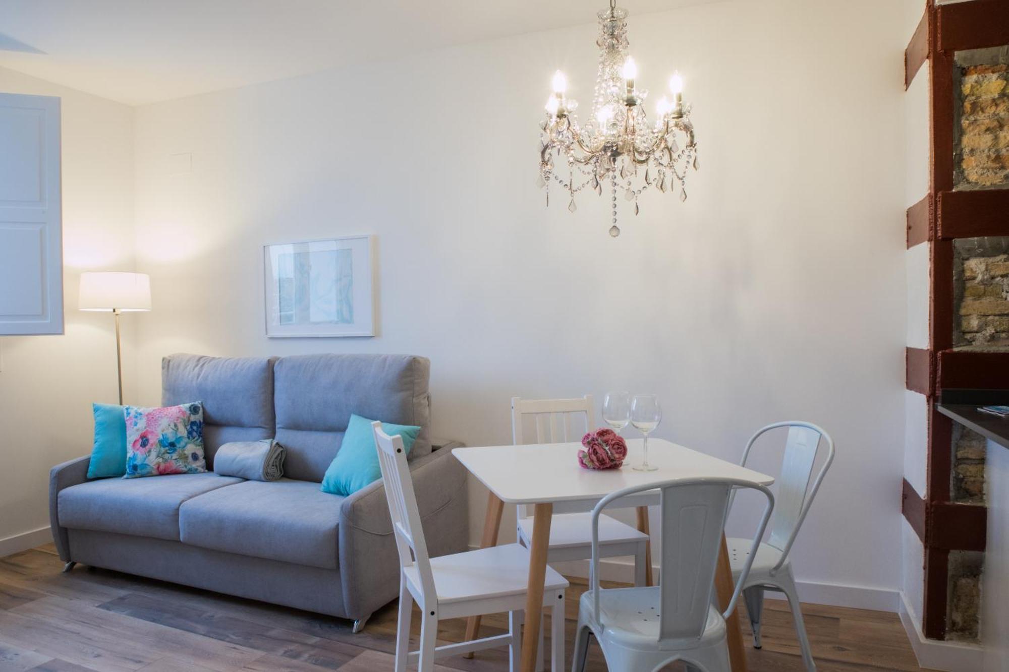 Apartamentos Almada Zaragoza Bagian luar foto