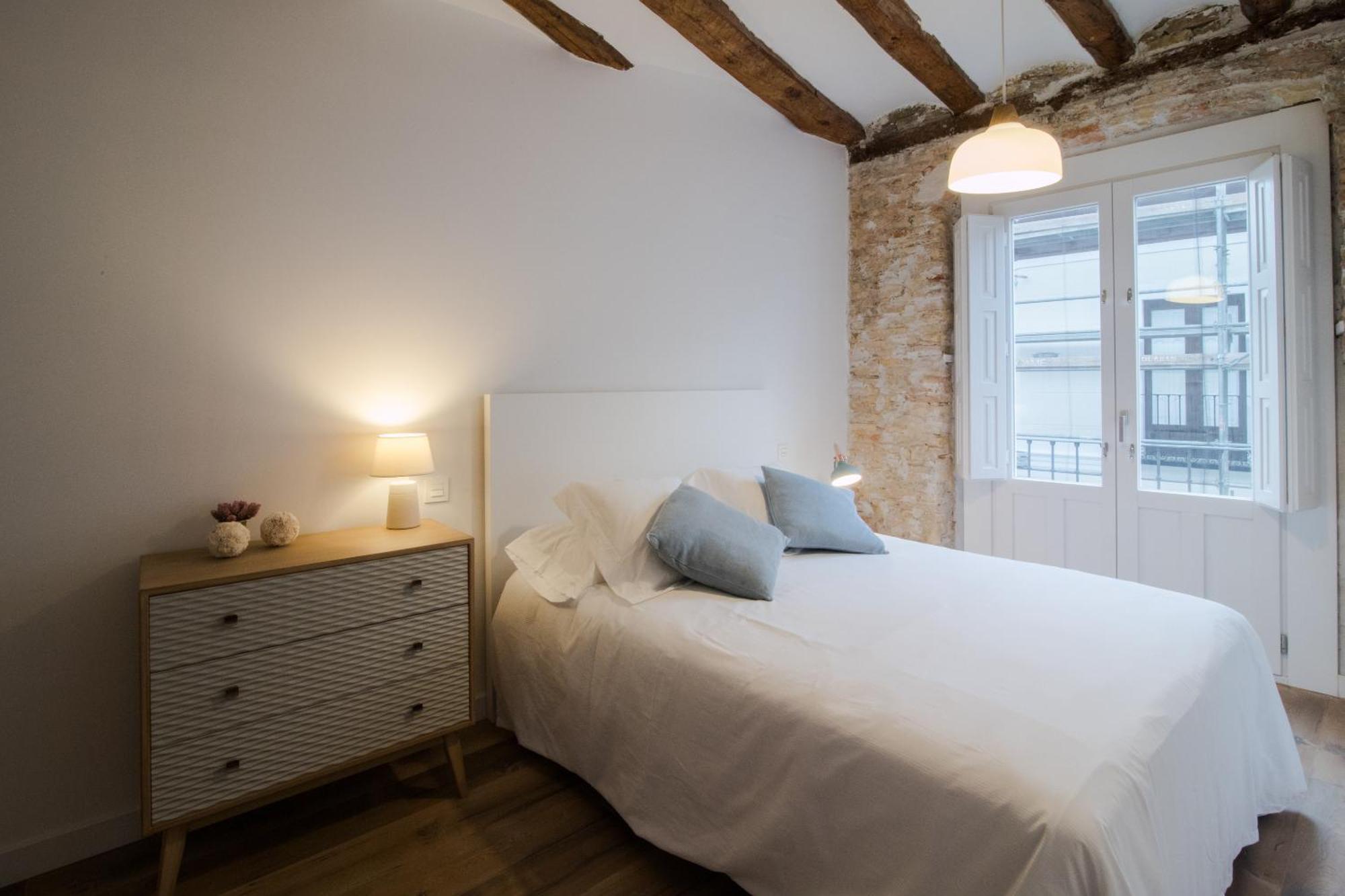 Apartamentos Almada Zaragoza Bagian luar foto