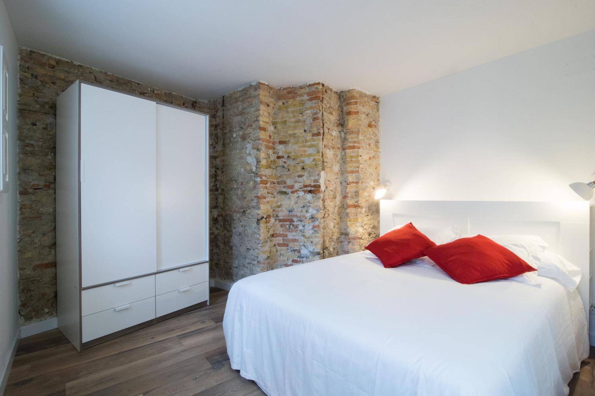 Apartamentos Almada Zaragoza Bagian luar foto