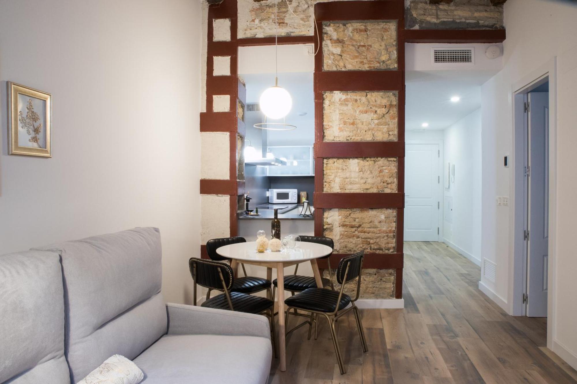 Apartamentos Almada Zaragoza Bagian luar foto