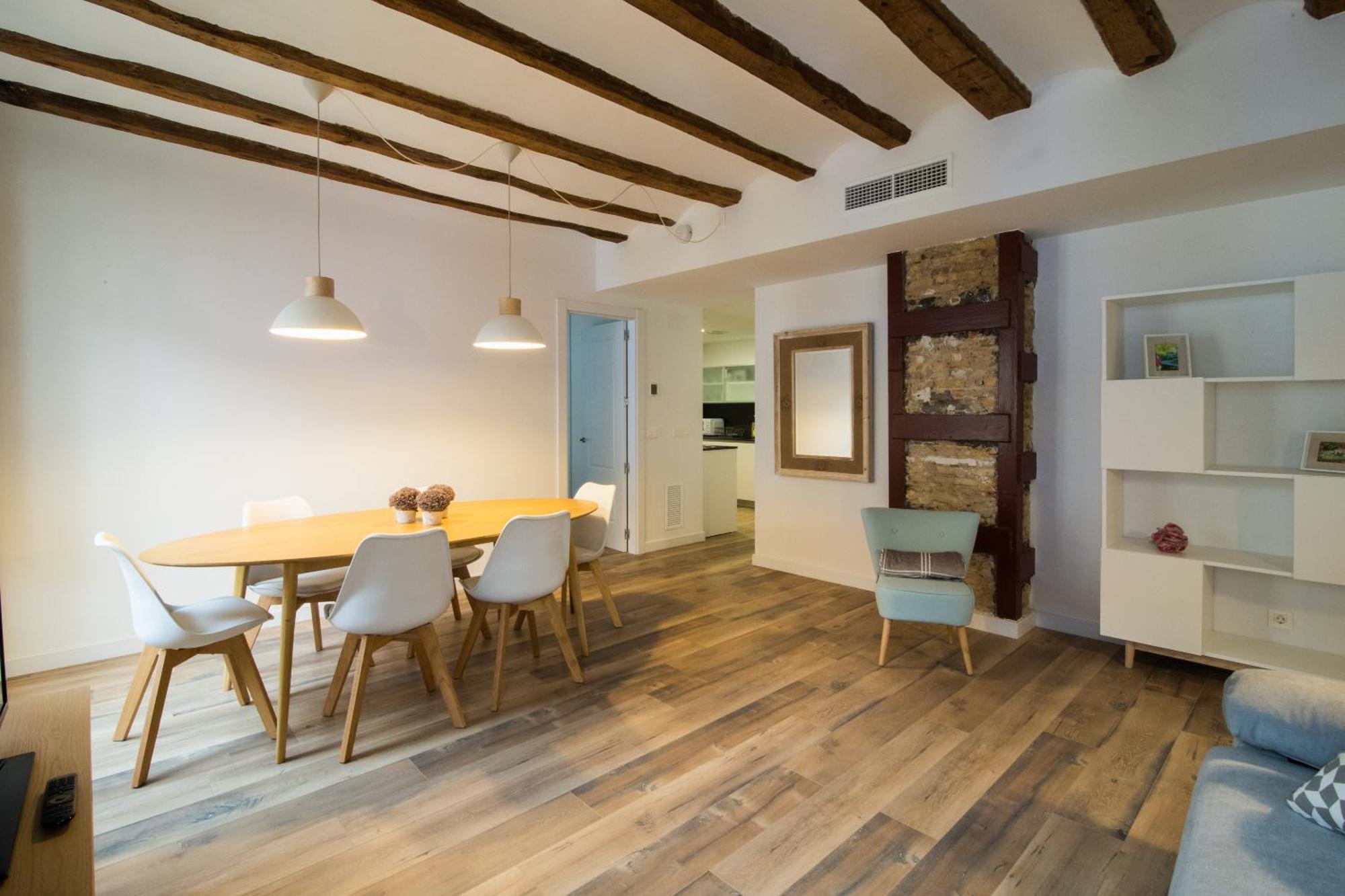 Apartamentos Almada Zaragoza Bagian luar foto